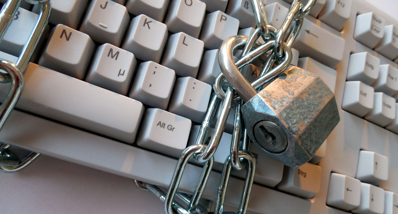 Image of a locked keyboard